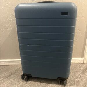 Away bigger carry-on with battery compartment, no battery included